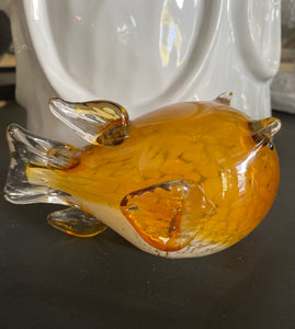 Yellow blowfish