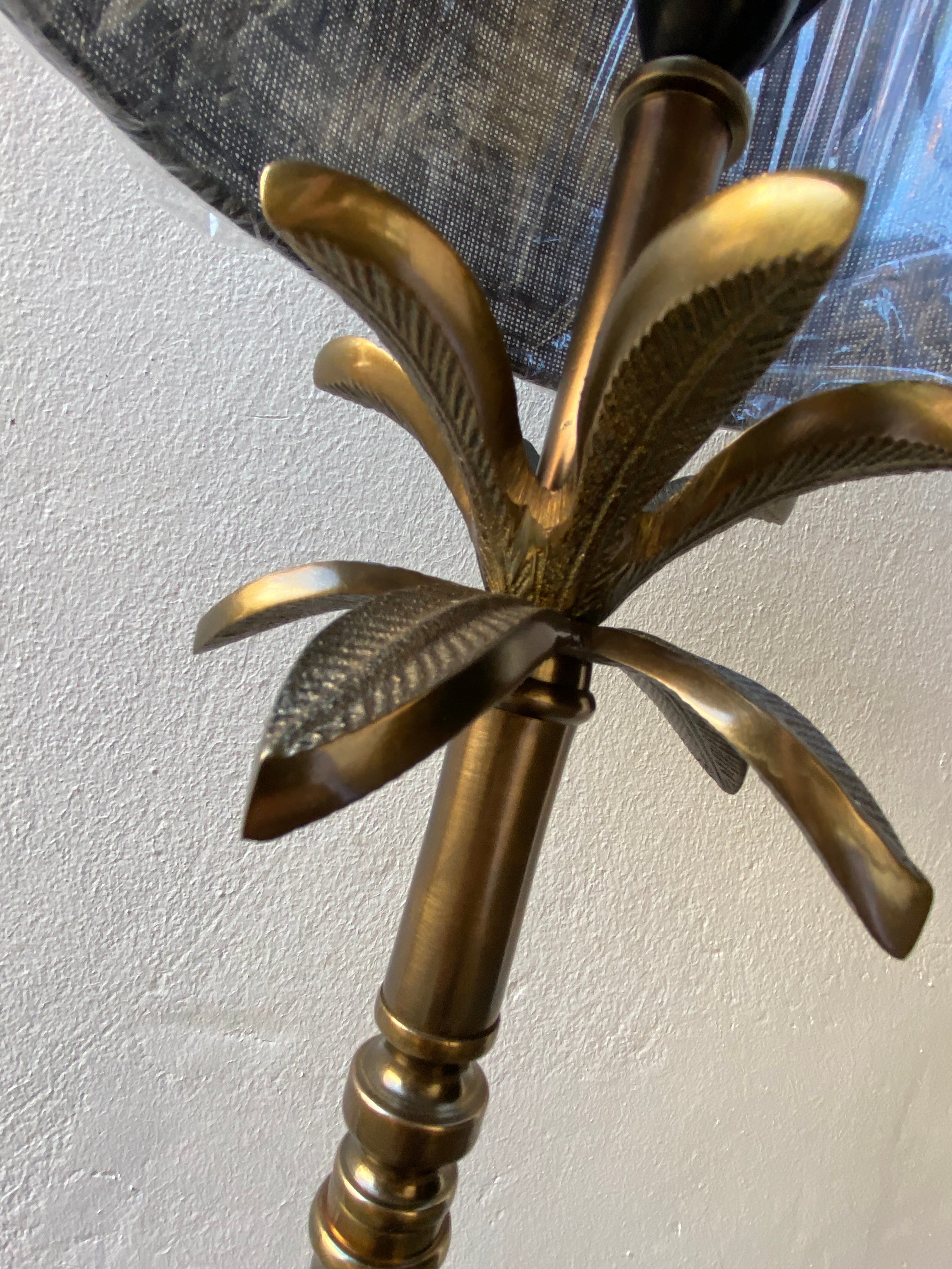 Antique brass palm lamp