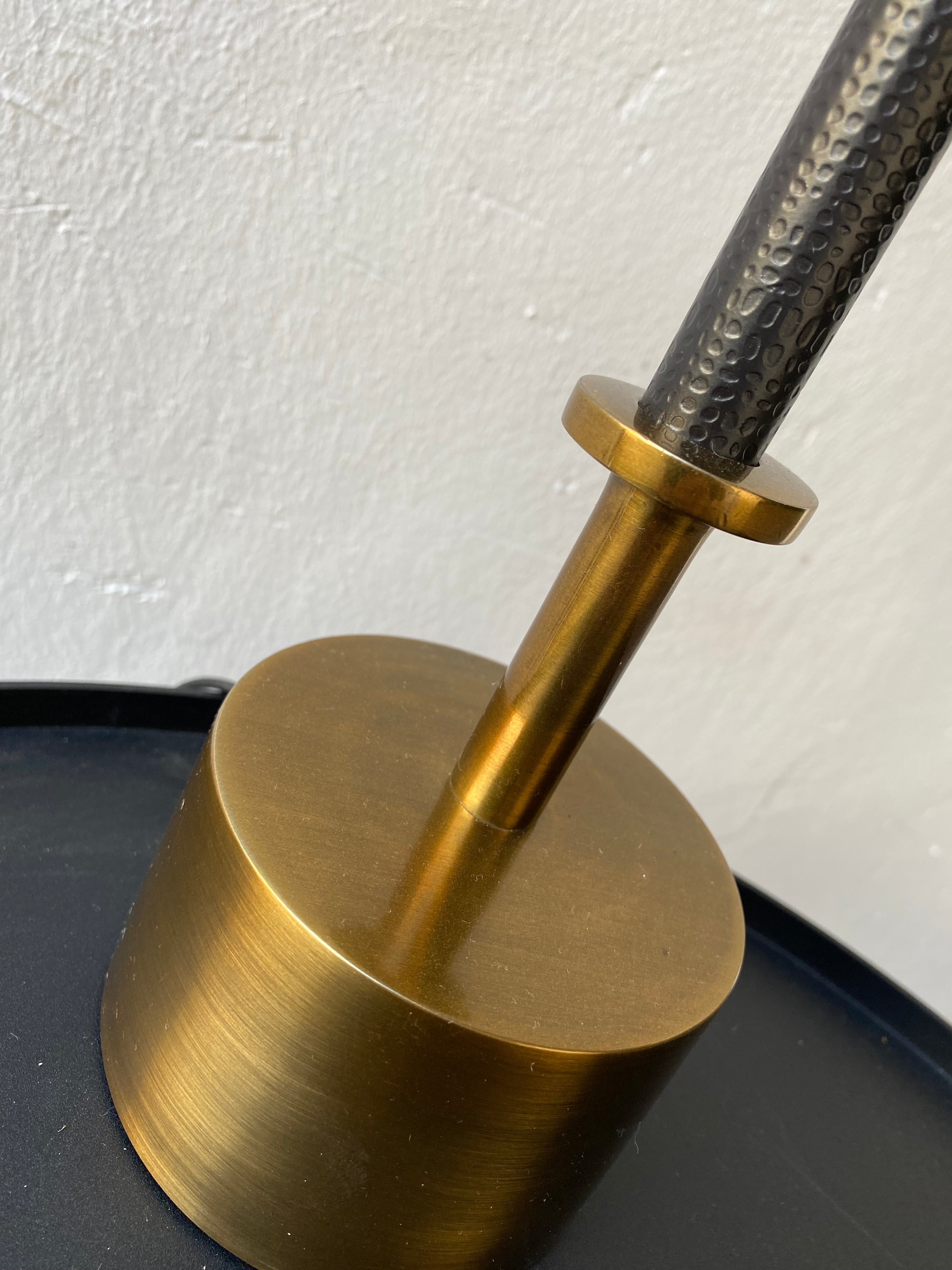 Rust black table lamp